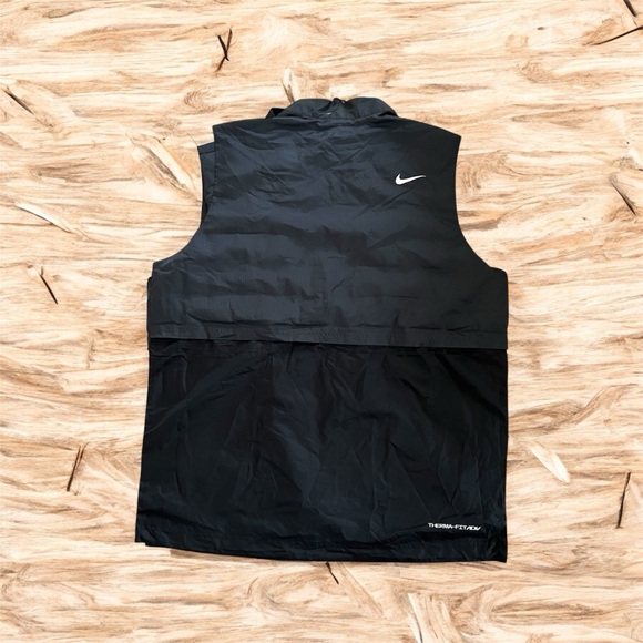 ✔️NWT✔️ NIKE Therma-FIT ADV Repel Golf Vest - Picture 3 of 12